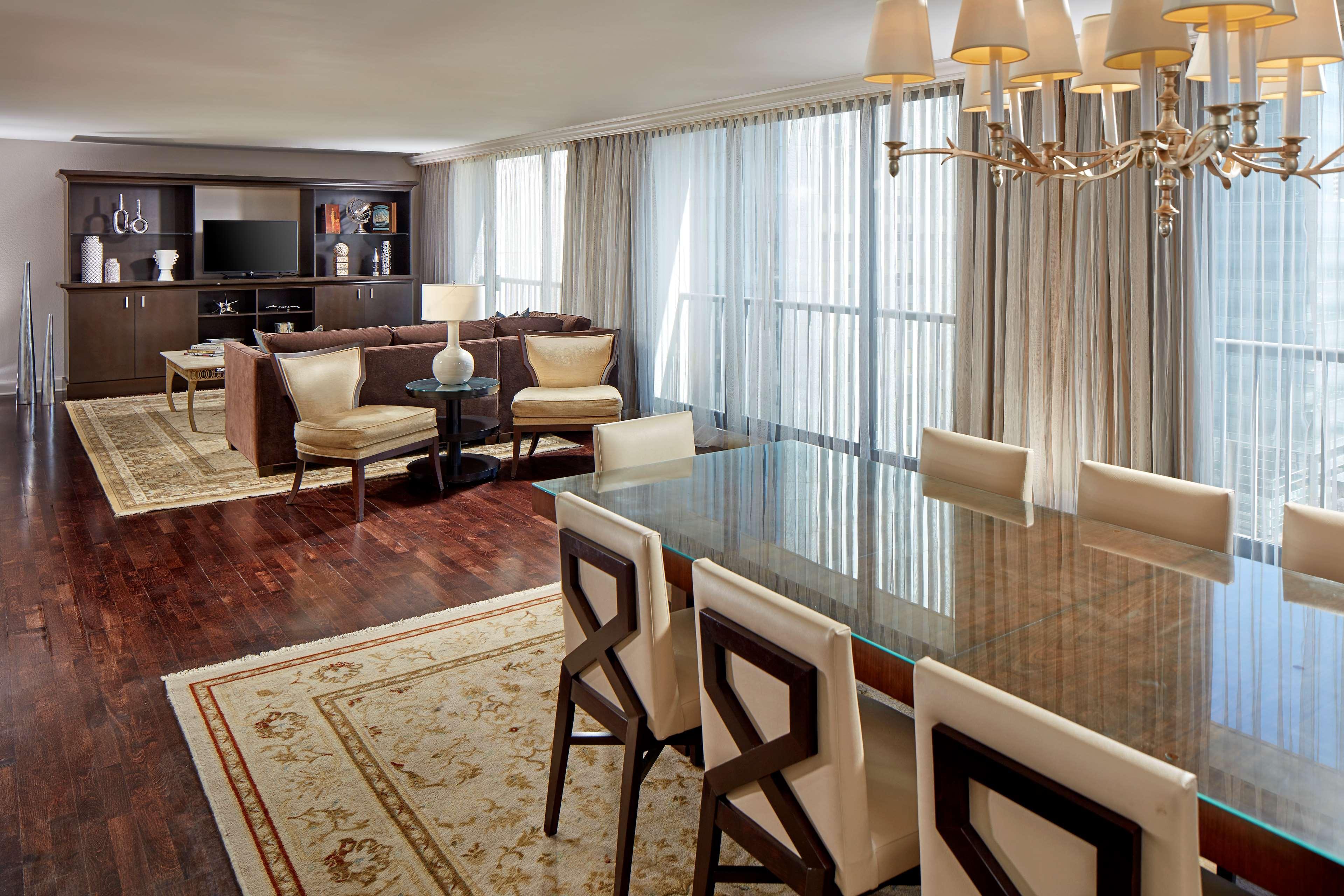 Hyatt Regency Tulsa Downtown Hotel Ngoại thất bức ảnh